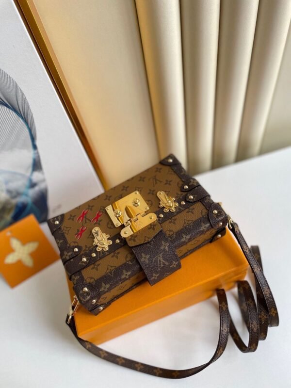 Louis Vuitton Bag PETITE MALLE BOX M40273 M44154