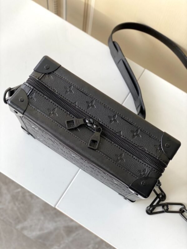 Louis Vuitton Bag  Soft Trunk M55700