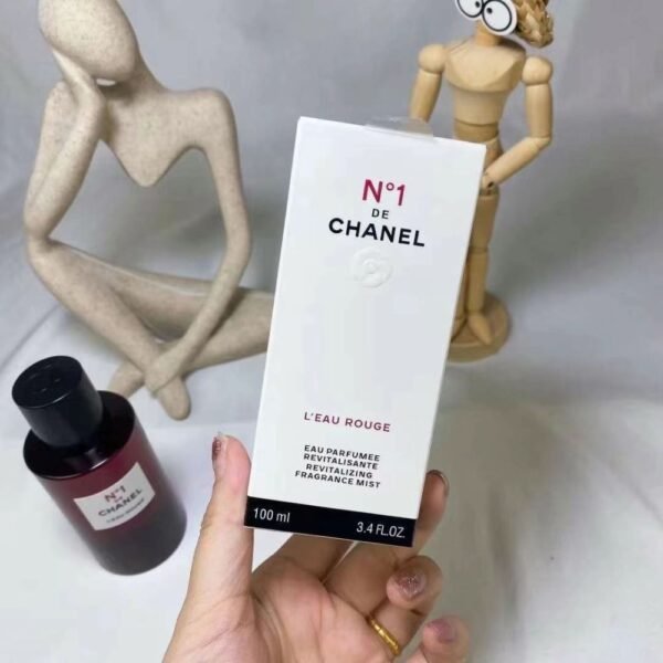 Chanel Perfume N°1 DE L'EAU ROUGE