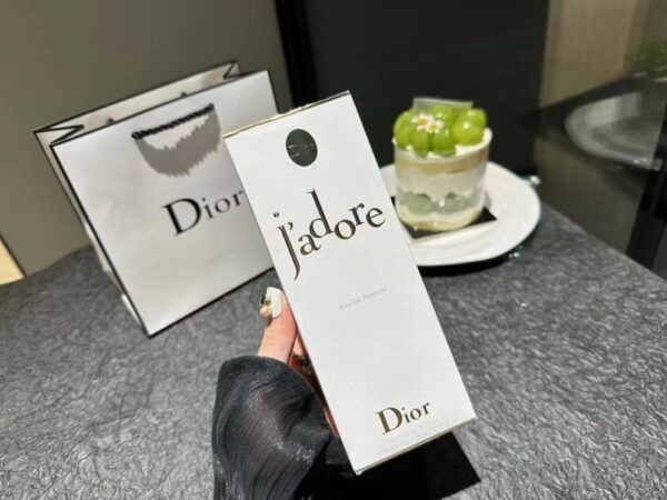 Dior Perfume  J'Adore Infinissime