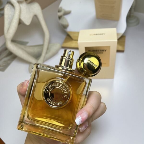 Burberry Perfume Goddess 2023