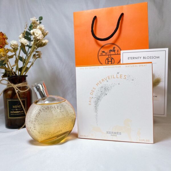Hermes Perfume Eau des Merveilles, 2004