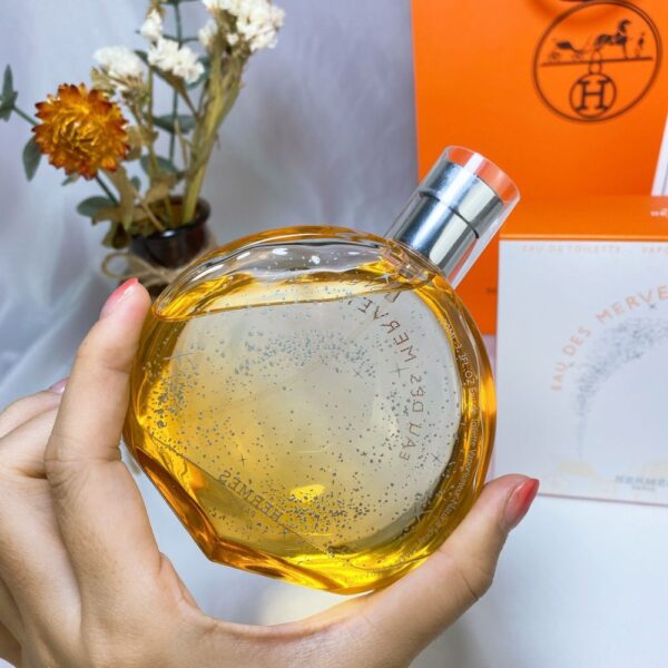 Hermes Perfume Eau des Merveilles, 2004