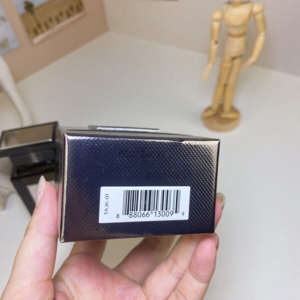 Tom Ford Perfume Oud Wood Parfum,2024