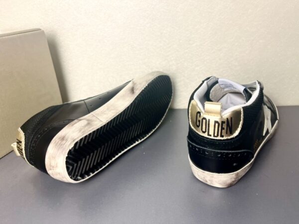 Golden Goose Deluxe Brand  Mid-STAR White Star Black Leather