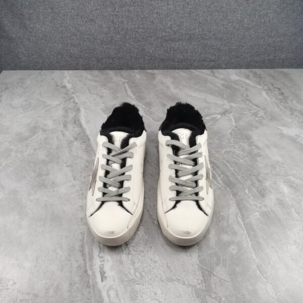 Golden Goose Deluxe Brand Super-Star Black Tail Wool