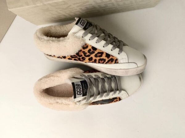 Golden Goose Deluxe Brand Super STAR Black Star Horsehair Wool Lined Slippers