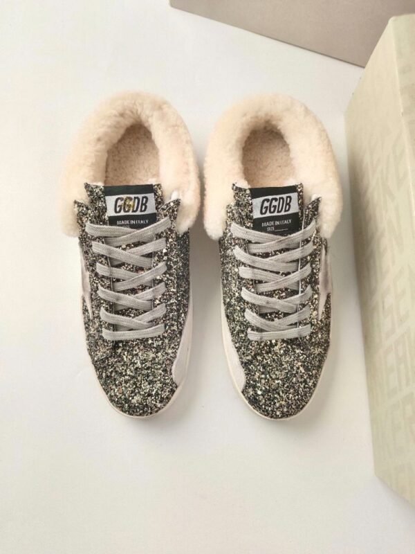 Golden Goose Deluxe Brand Super STAR Gray Star Bronze Wool Lined Slippers