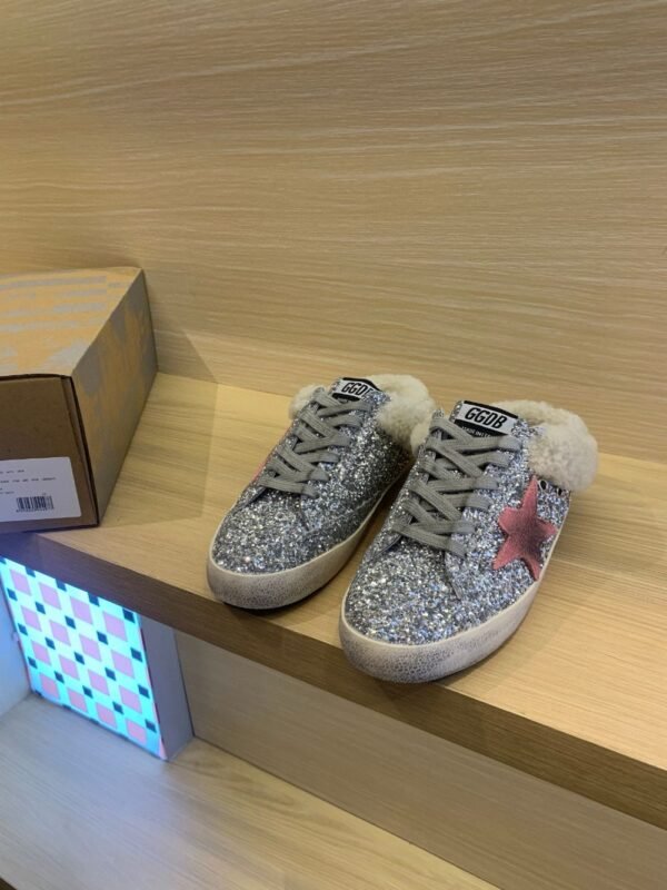 Golden Goose Deluxe Brand Super-Star Pink Star Silver Flake Wool Slippers