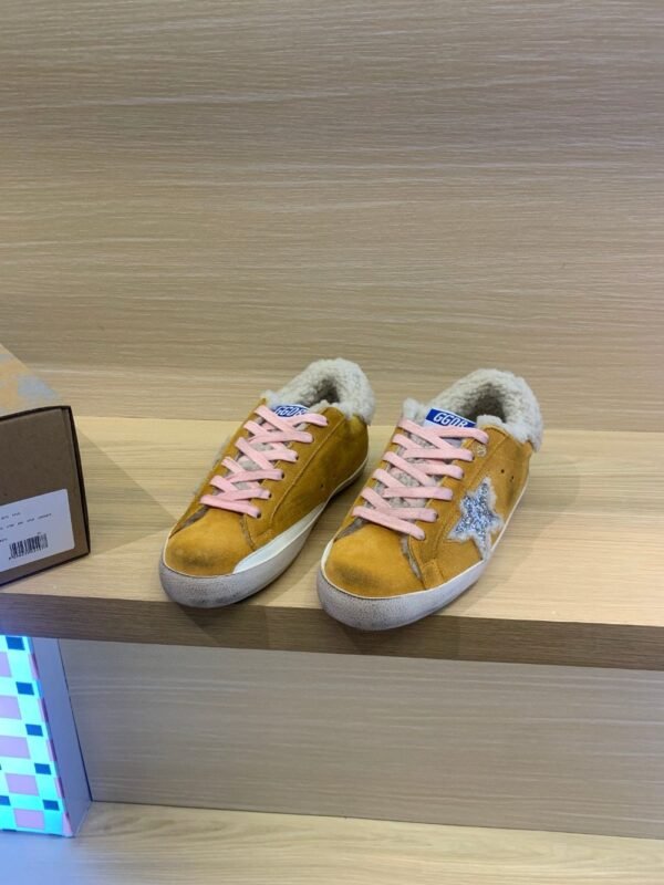 Golden Goose Deluxe Brand Super-Star Silver Star Yellow Velvet