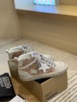 Golden Goose Deluxe Brand Mid-STAR White Star Gold Flakes