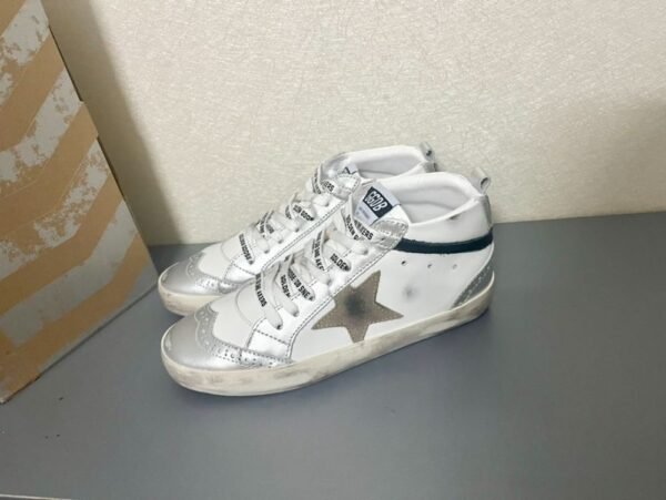 Golden Goose Deluxe Brand Mid-STAR Silver-tailed Brown Star