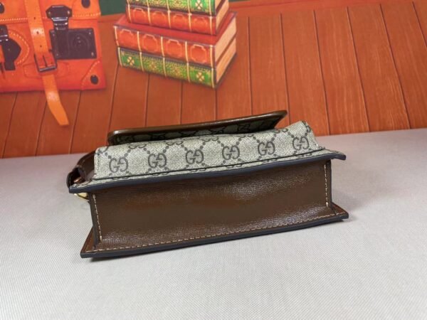 Gucci bag GG Supreme 746300