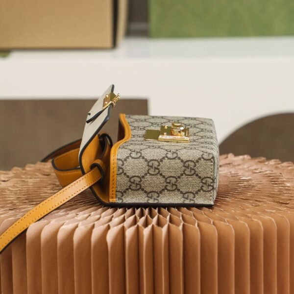 Gucci Bag Padlock 652683 White