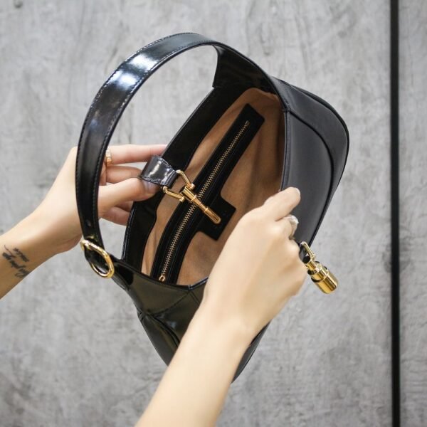 Gucci Bag  Jackie 1961 Bag 636709 Black