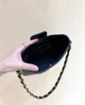 Chanel Bag  24A Hobo AS5177