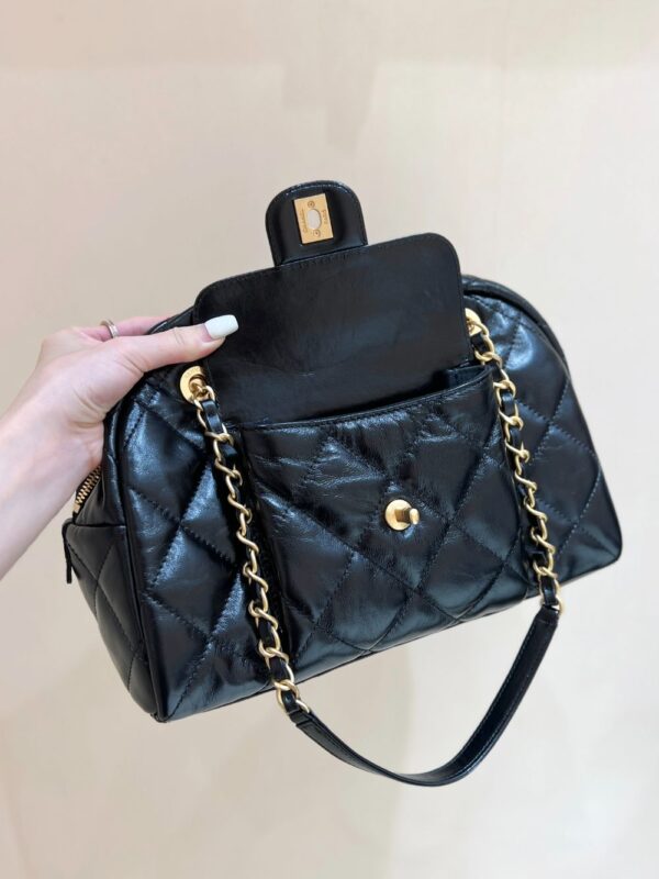 Chanel Bag  24A AS4905
