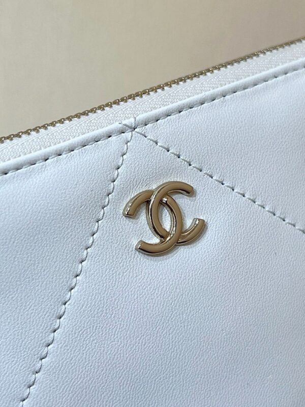 Chanel Bag 24 Cocobeach AS4714 AS4576 White