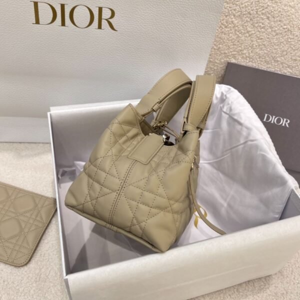 Dior Bag Toujours 23*14*12cm Cream