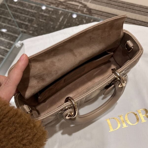 Dior Bag D-joy  22*12*6cm Khaki