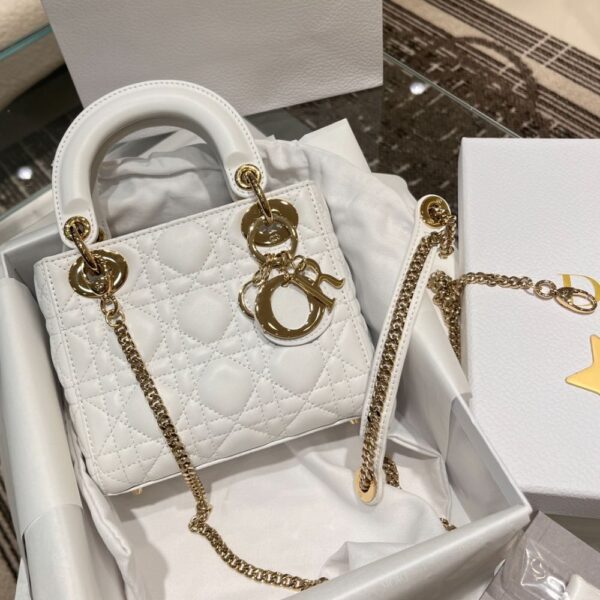 Dior Bag Lady Dr 17*15*7cm White