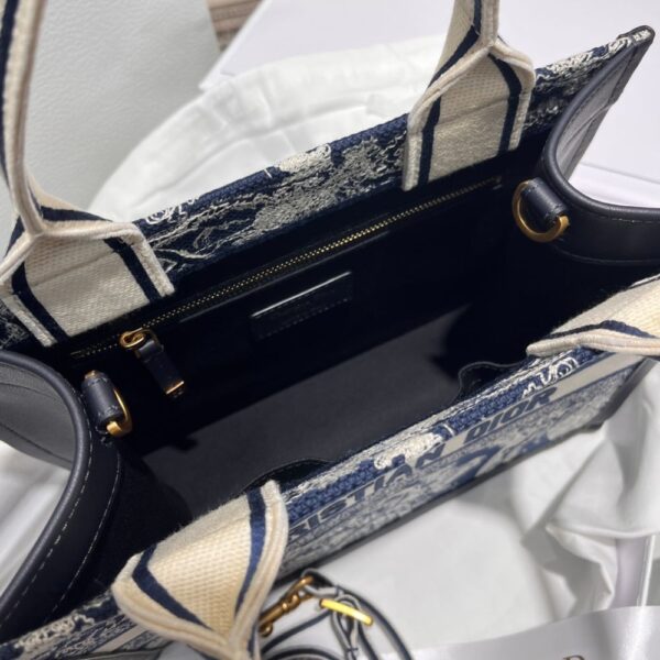 Dior Bag Book Tote 26cm Blue Tiger