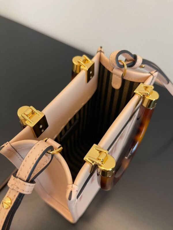 Fendi Bag Sunshine 556816B79