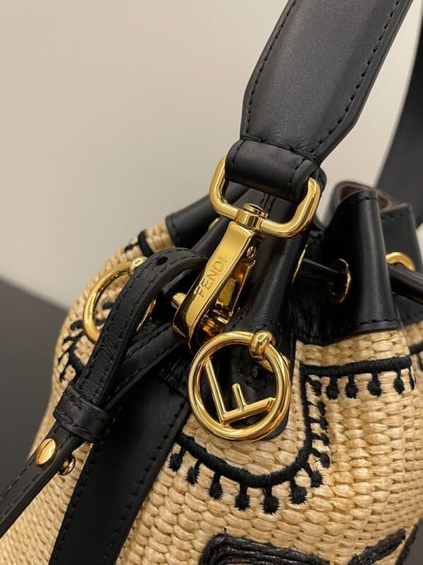 Fendi Bag 36037B78
