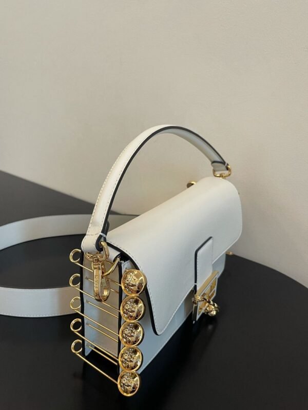 Fendi Bag Baguette 56872B105 White