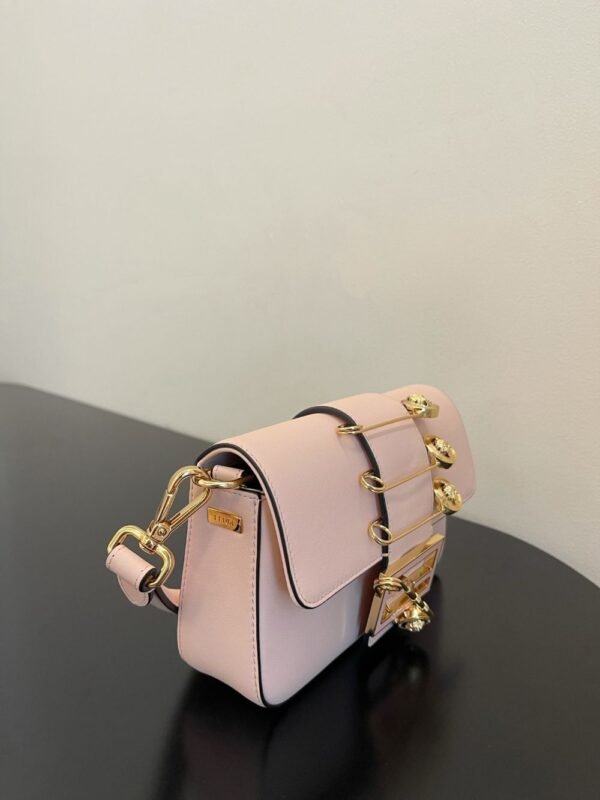 Fendi Bag Baguette 56871B90 Pink