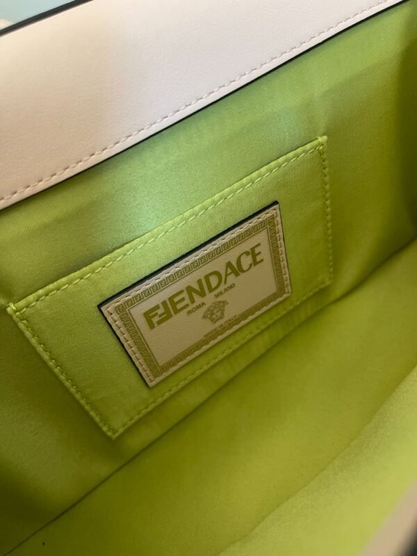 Fendi Bag Baguette 56872B105