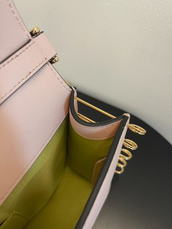 Fendi Bag Baguette 56872B105