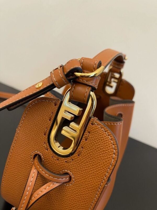 Fendi Bag POMODORINO 56850B80 21.5x14x17cm