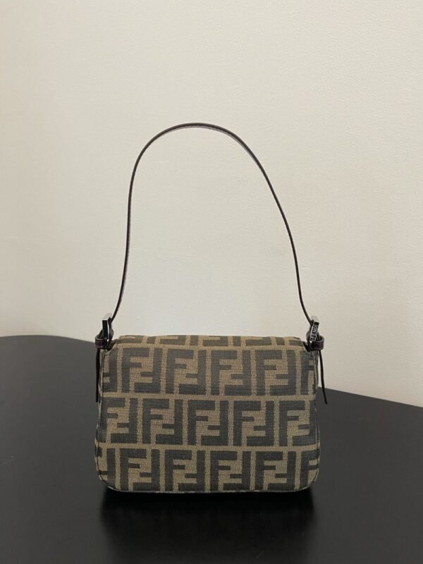 Fendi Bag Vintage 20x15x9cm