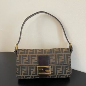 Fendi Bag  26x15x4cm