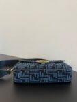 Fendi Bag Baguette FF  19x10x4cm Blue