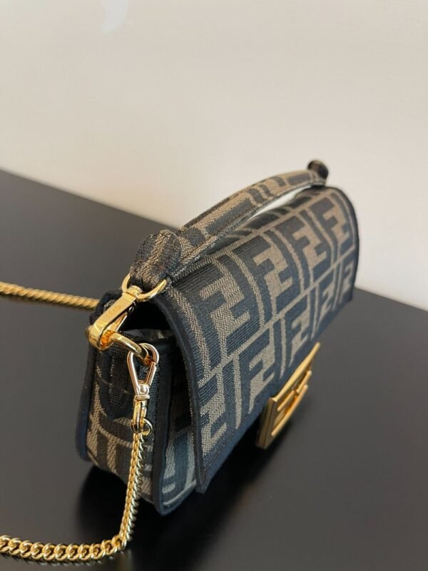 Fendi Bag Baguette FF 19x10x4cm