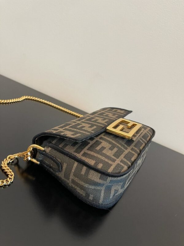 Fendi Bag Baguette FF 19x10x4cm