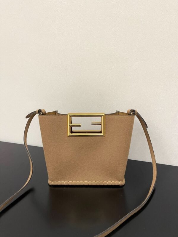 Fendi Bag Way 56846B80 Apricot