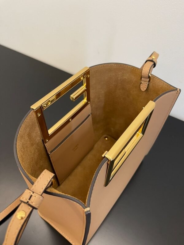 Fendi Bag Way 56846B80 Milk Tea