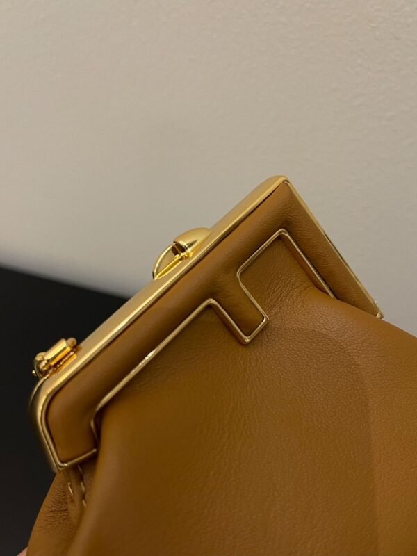 Fendi Bag Caramel 56831