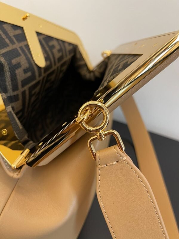 Fendi Bag Milk Tea  56833