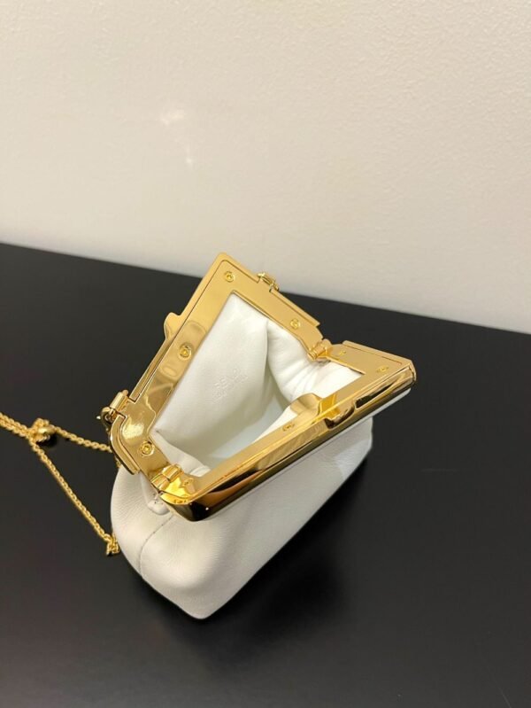 Fendi Bag White 56831