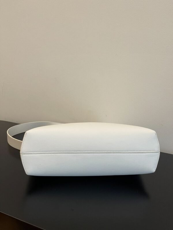 Fendi Bag White 56833   56832