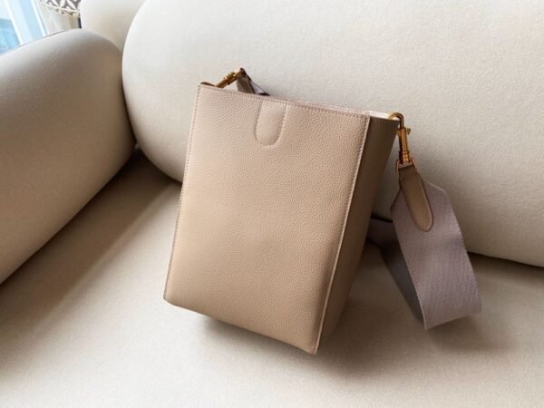 Celine Bag SANGLE BUCKET Apricot