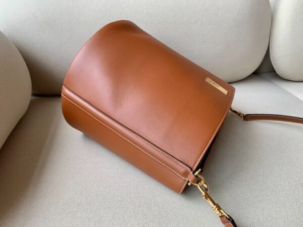 Celine Bag BUCKET 16 Brown