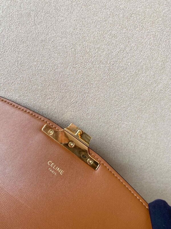 Celine Bag Triomphe Teen  666S 18.5cm  Old Brown