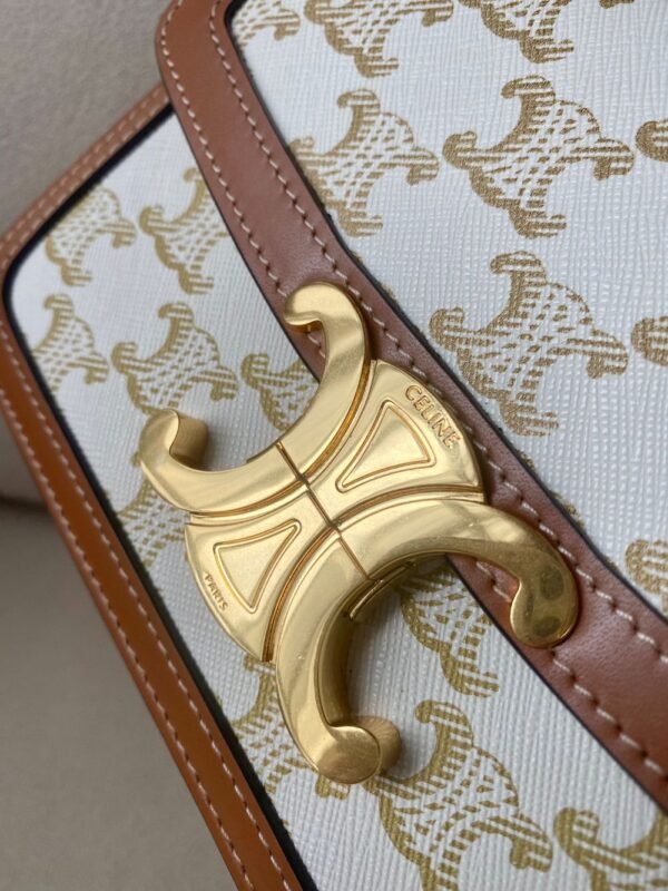 Celine Bag Triomphe Teen 666S 18.5cm White Old Brown