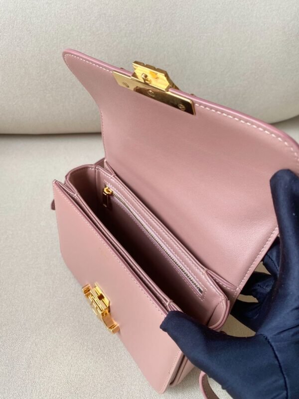 Celine Bag Triomphe Teen  666S 18.5cm Pink
