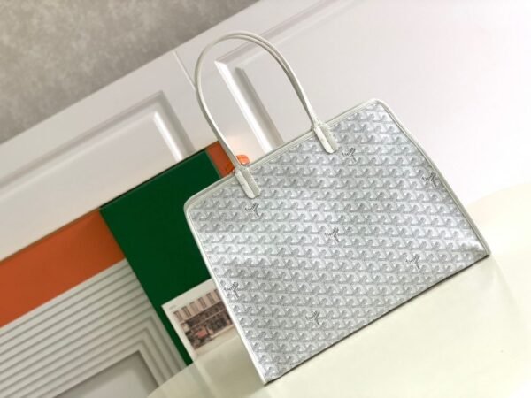 Goyard Bag Shoulder Bag White